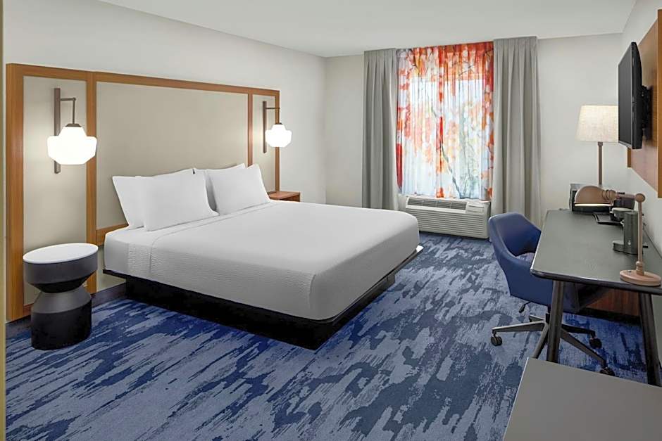 Fairfield Inn & Suites by Marriott South Boston
