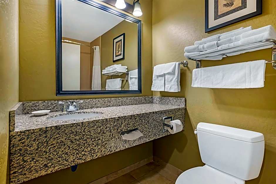 Best Western Plus Canyon Pines