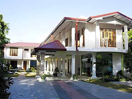 Hotel Royal Nest