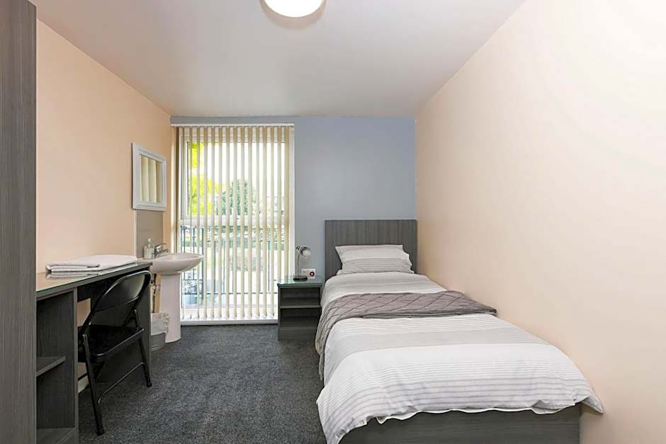 OYO Honeycroft Lodge