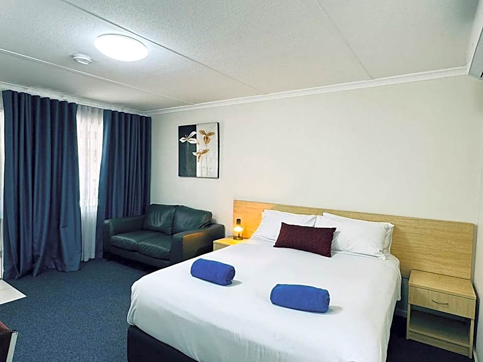 Edinburgh Motor Inn