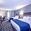 Days Inn & Suites by Wyndham Wisconsin Dells