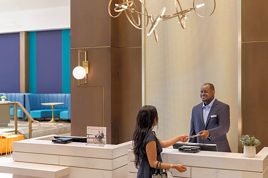 Crowne Plaza College Park - Washington DC By IHG