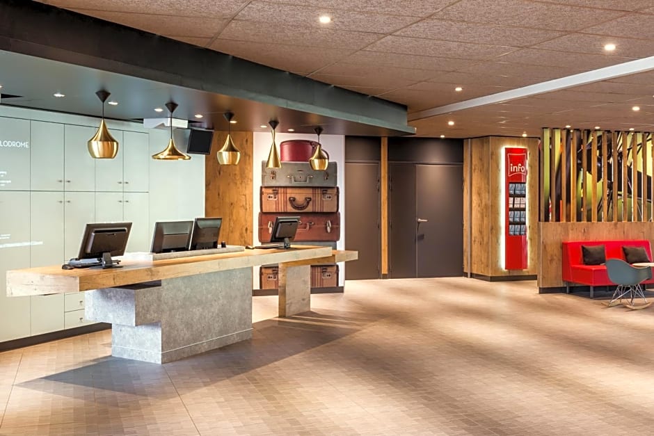 ibis Saint Quentin en Yvelines - Velodrome