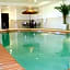 Holiday Inn Express Hotel And Suites Columbus Edinburgh By IHG