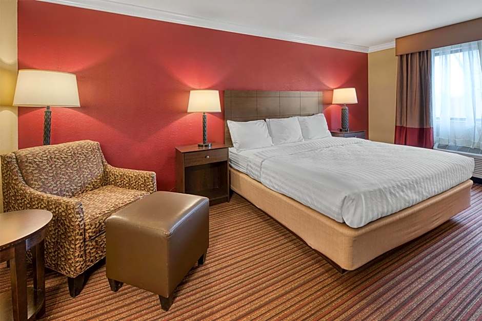 Photo 1 of 4 of 1 King Bed