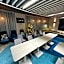 Holiday Inn Express Paris - Velizy By IHG
