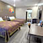 Lone Star Inn - San Benito Los Indios