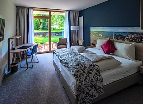 Double Room with Terrace