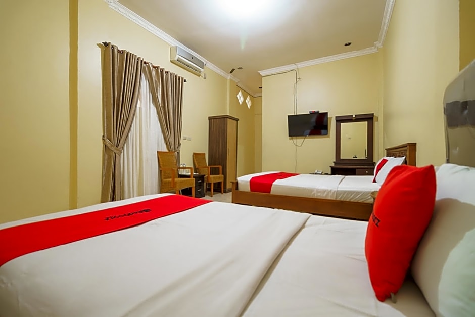 RedDoorz Plus @ Hotel Sempurna Watervang Lubuk Linggau