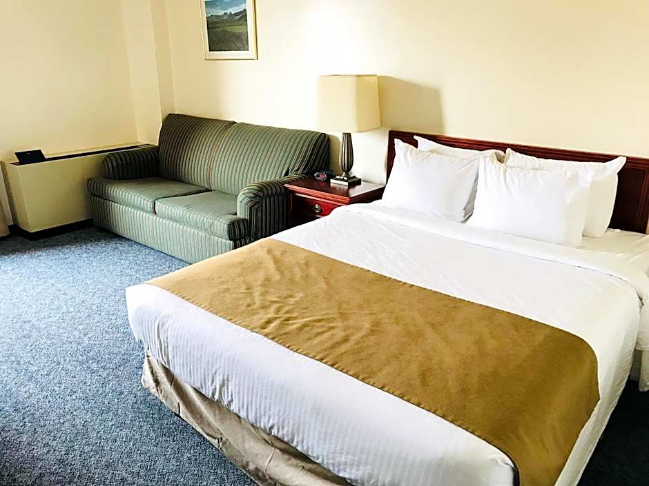 Northern Star Hotel & Convention Center