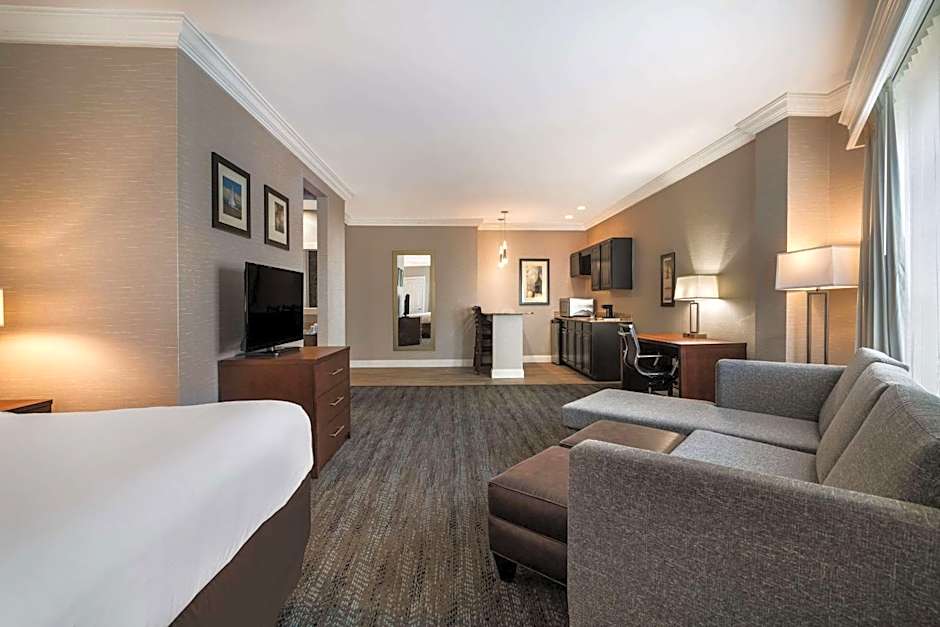 Comfort Inn & Suites Plattsburgh - Morrisonville