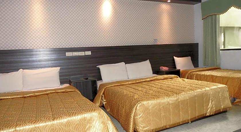 Modern Plaza Hotel