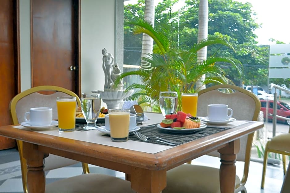 Hotel Ayenda Casa Ballesteros 1318