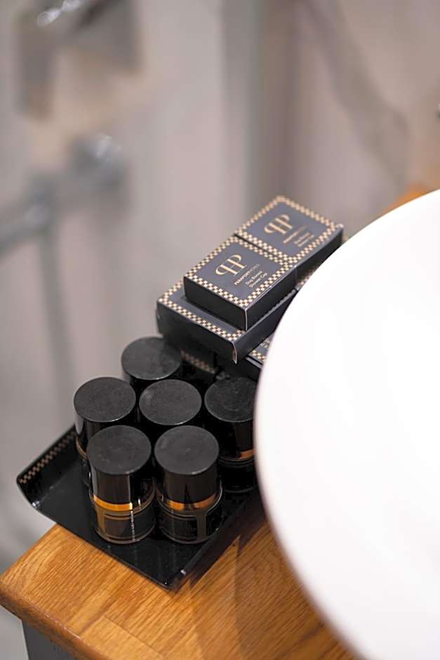 Ferman Port Hotel - Special Category