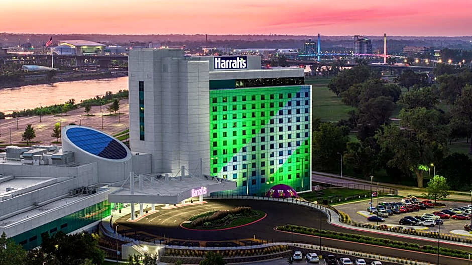 Harrah's Council Bluffs Hotel & Casino - A Caesars Rewards Destination