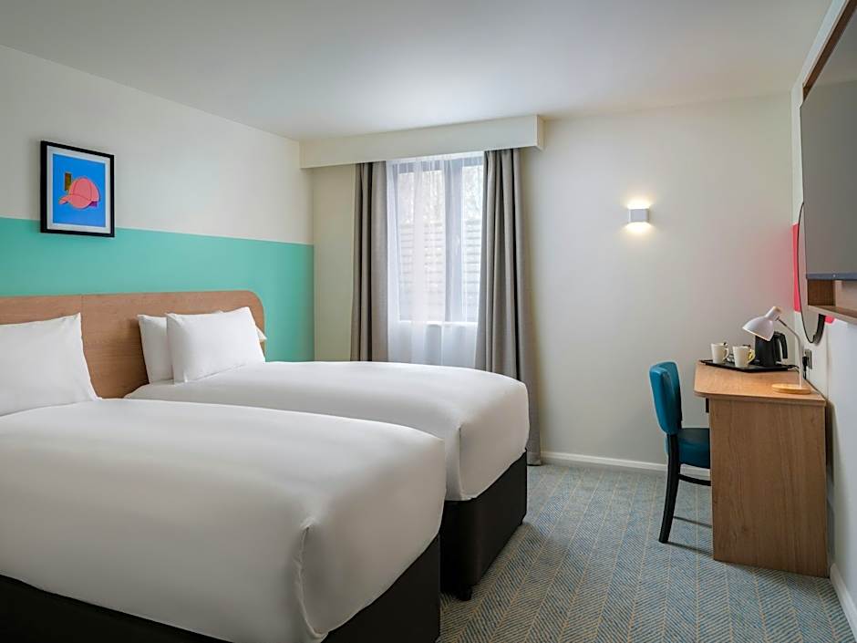 Photo 1 of 2 of Standard 2 Twin Beds