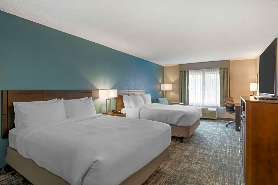 Best Western Watertown Inn and Suites 