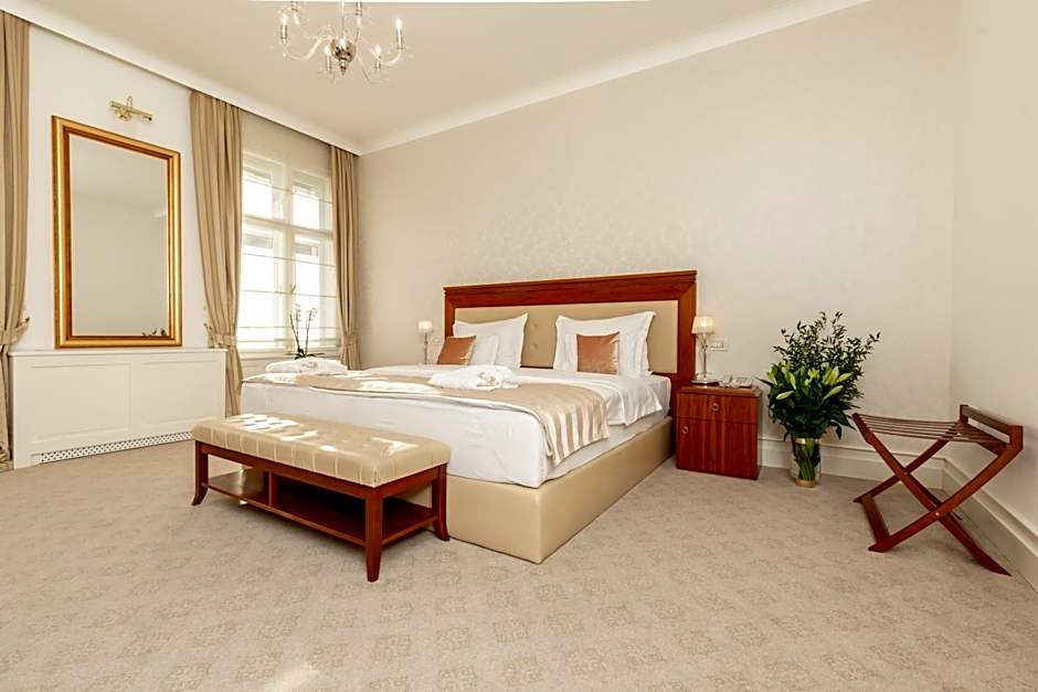 Hotel Le Premier