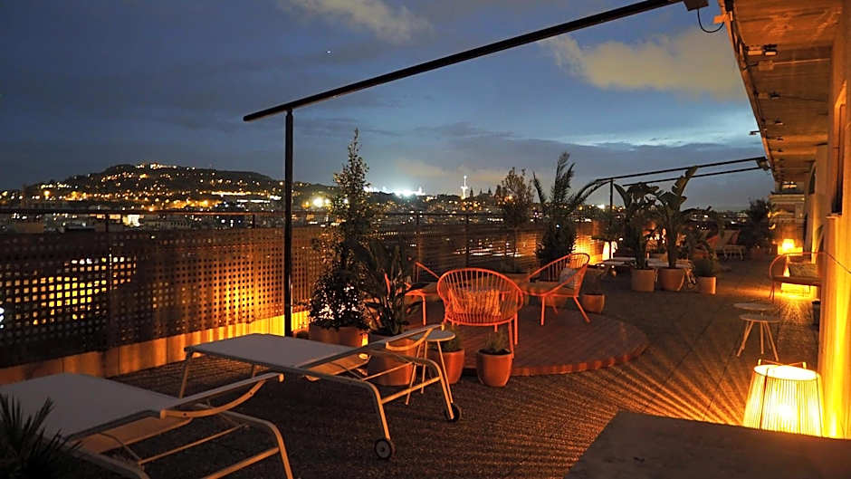 Citadines Ramblas Apartments