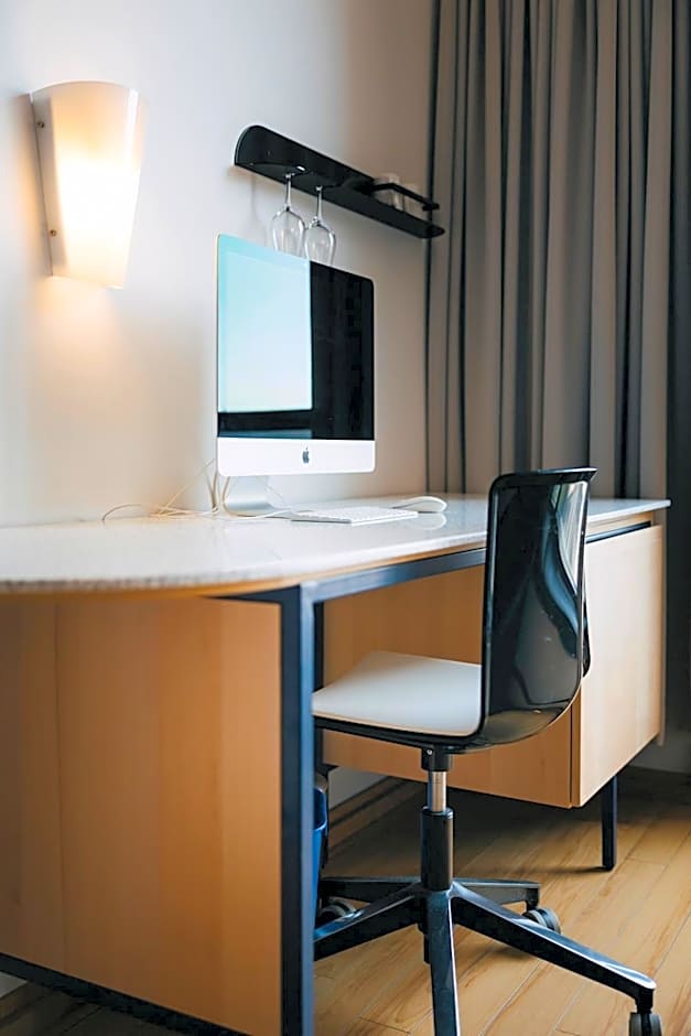 Le Dauphin Montréal Centre-Ville