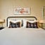 The Godolphin Hotel