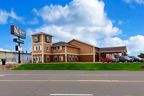 Quality Inn & Suites