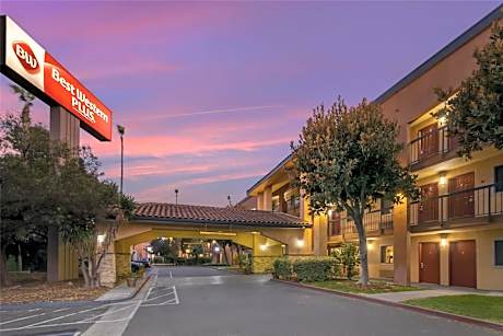 Best Western Plus Pleasanton Inn