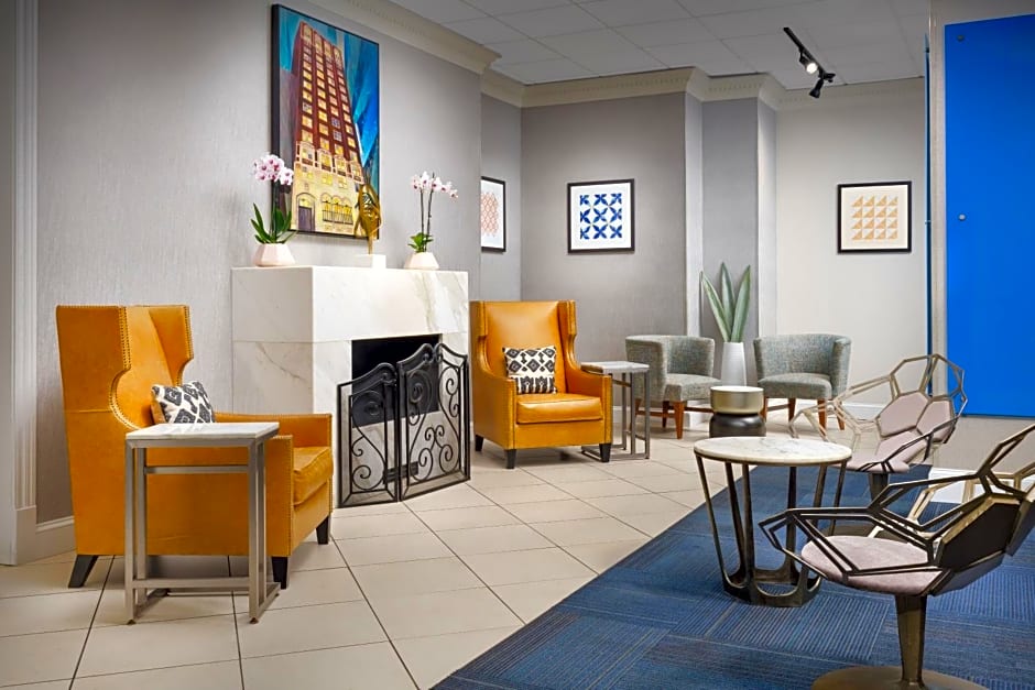 Holiday Inn Express Chicago - Magnificent Mile By IHG
