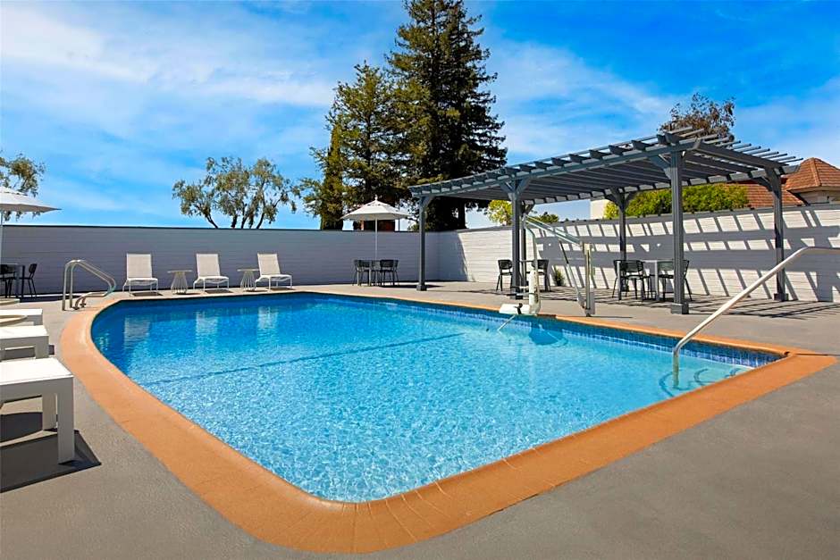 Spark by Hilton San Jose Airport