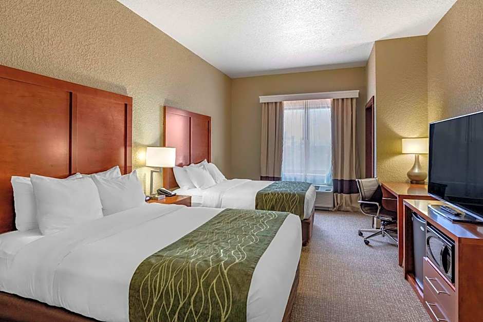 Comfort Inn & Suites