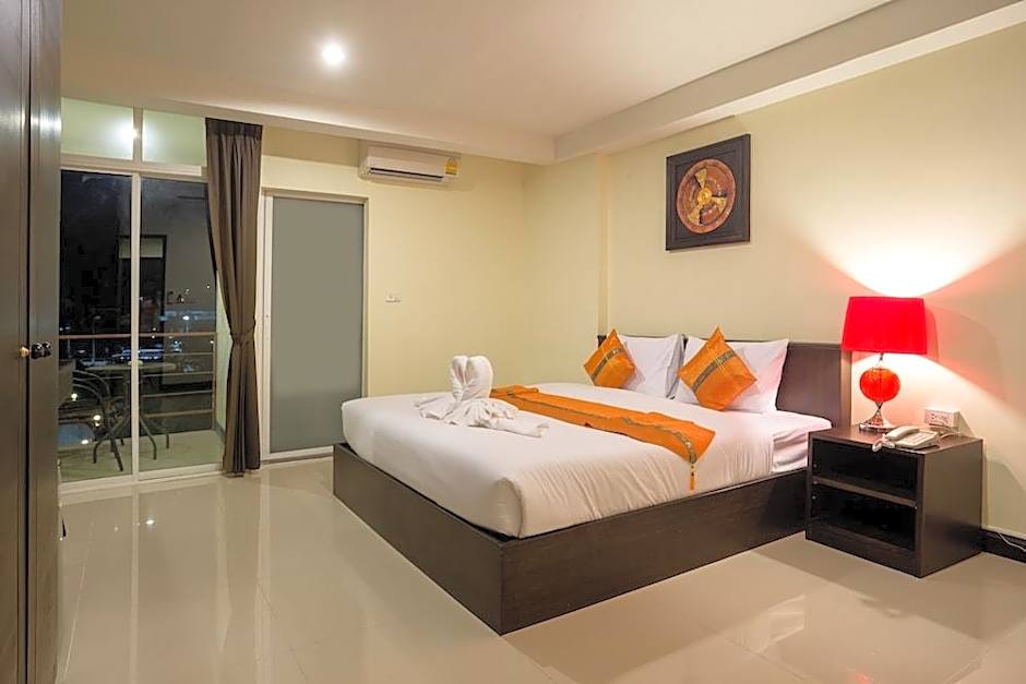 The Elegant Patong Hotel