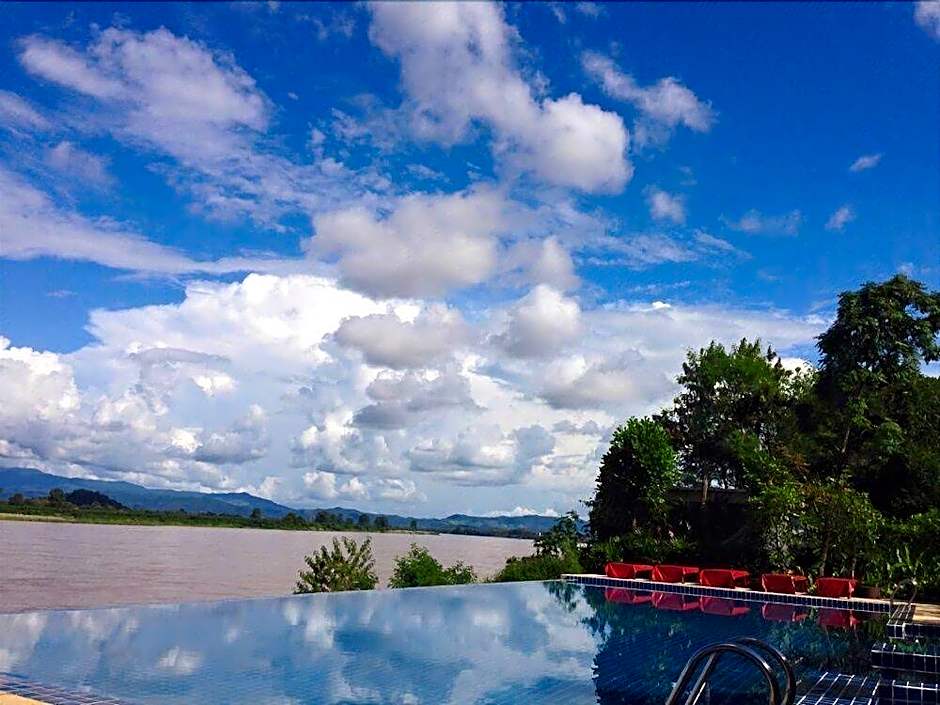 A Hotel Simply