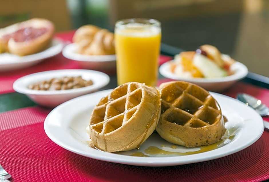 Hôtel & Suites Le Dauphin Québec