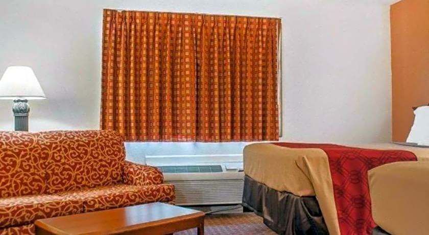 Econo Lodge Cuba I-86