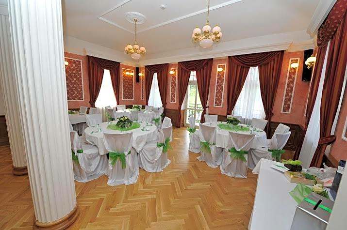 Hotel Zámek Berchtold