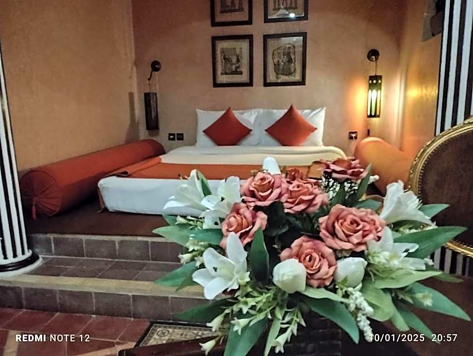 Riad Mille Et Une Nuits