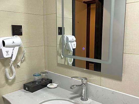 Greentree Inn Yizheng Zhenzhou East Road