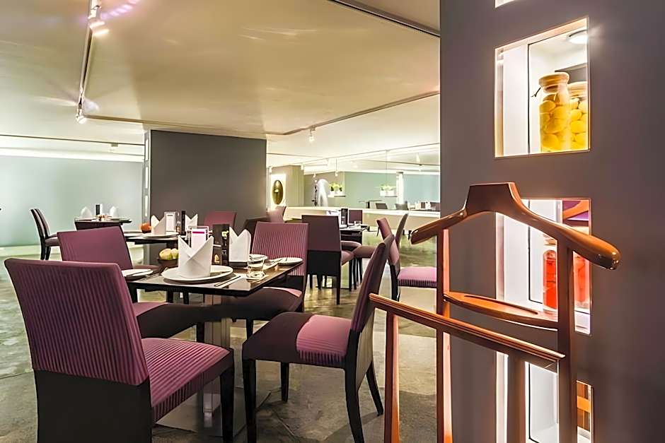 Bel-Aire Princess Hotel