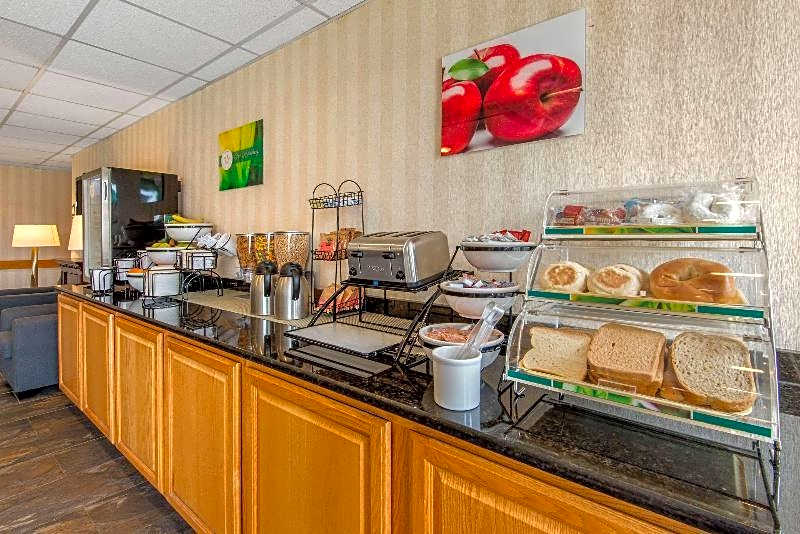 Quality Inn & Suites Mansfield Area