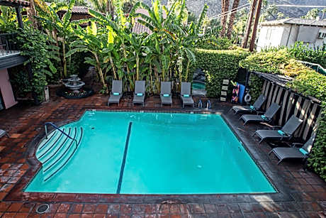 Studio with Pool View