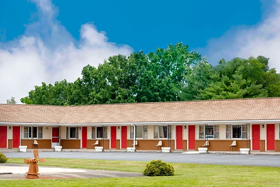 Budget Inn Mifflintown