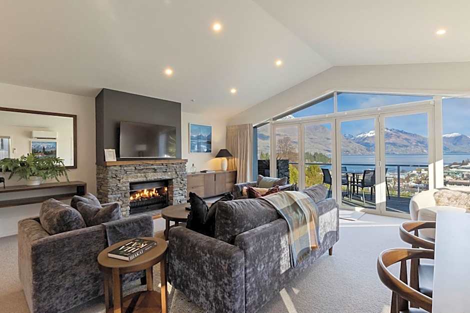 Queenstown House Bed & Breakfast and Apartments