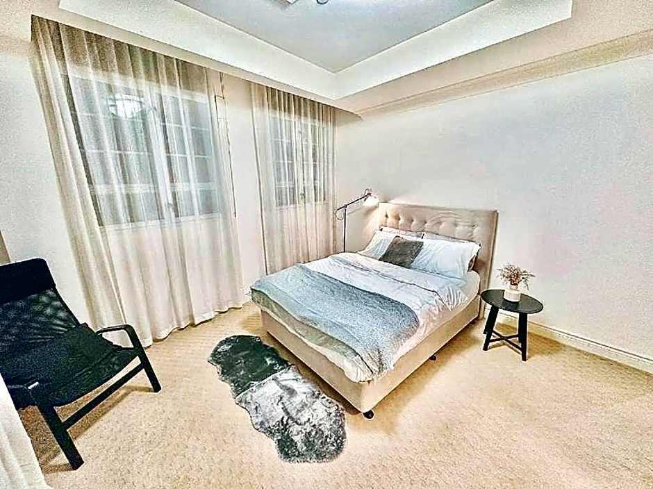 Macarthur Chambers Apartments