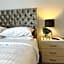 The Courtyard, 4 - Bed, Sleeps 6, Pets Welcome