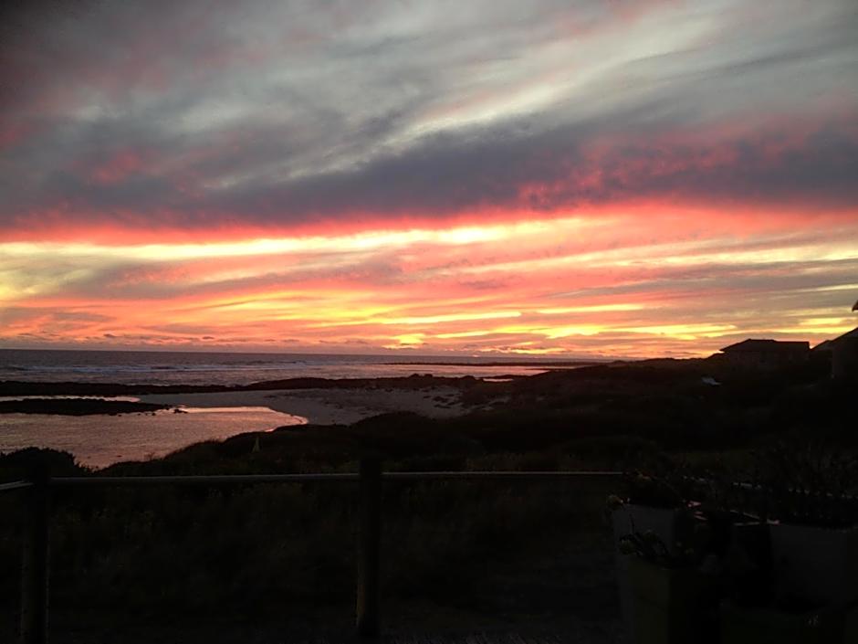 Wytonia Beachfront Accommodation