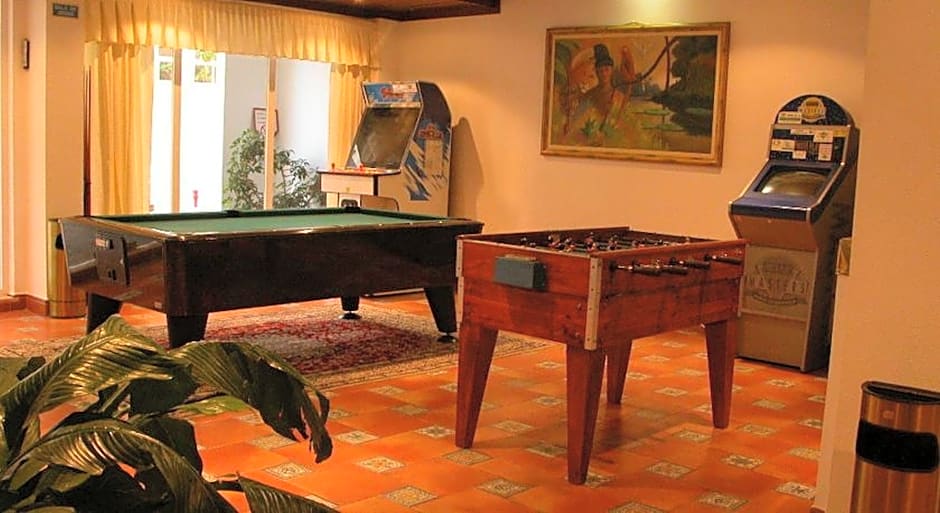 Aparthotel Calema Avenida Jardim