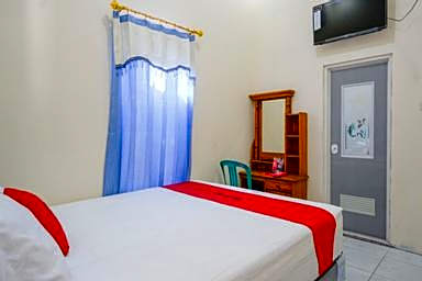 RedDoorz @ Jalan Raya Kaliwungu Selatan Kendal