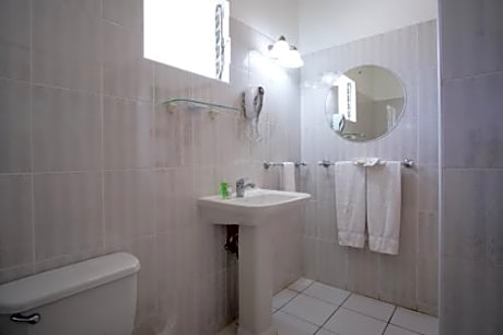 Deluxe Double or Twin Room with Sea View