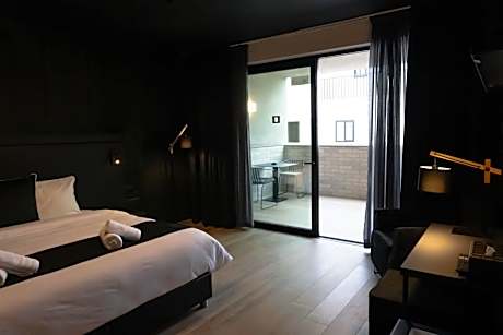 Superior Double or Twin Room with Terrace